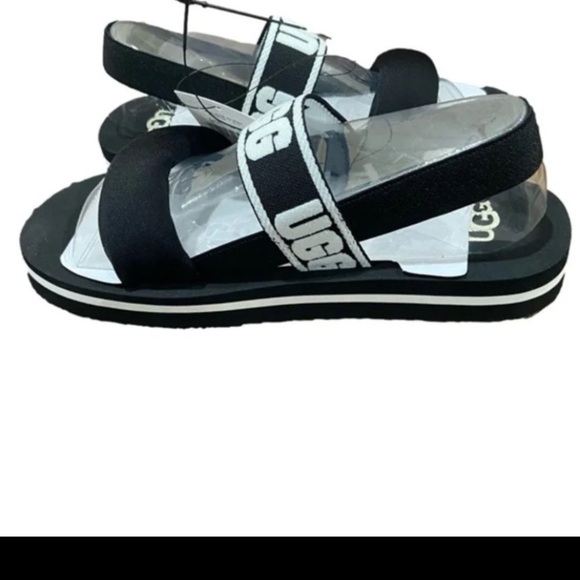 UGG Other - UGG girls Black Sandals with Logo Strap Sz 3 NWT